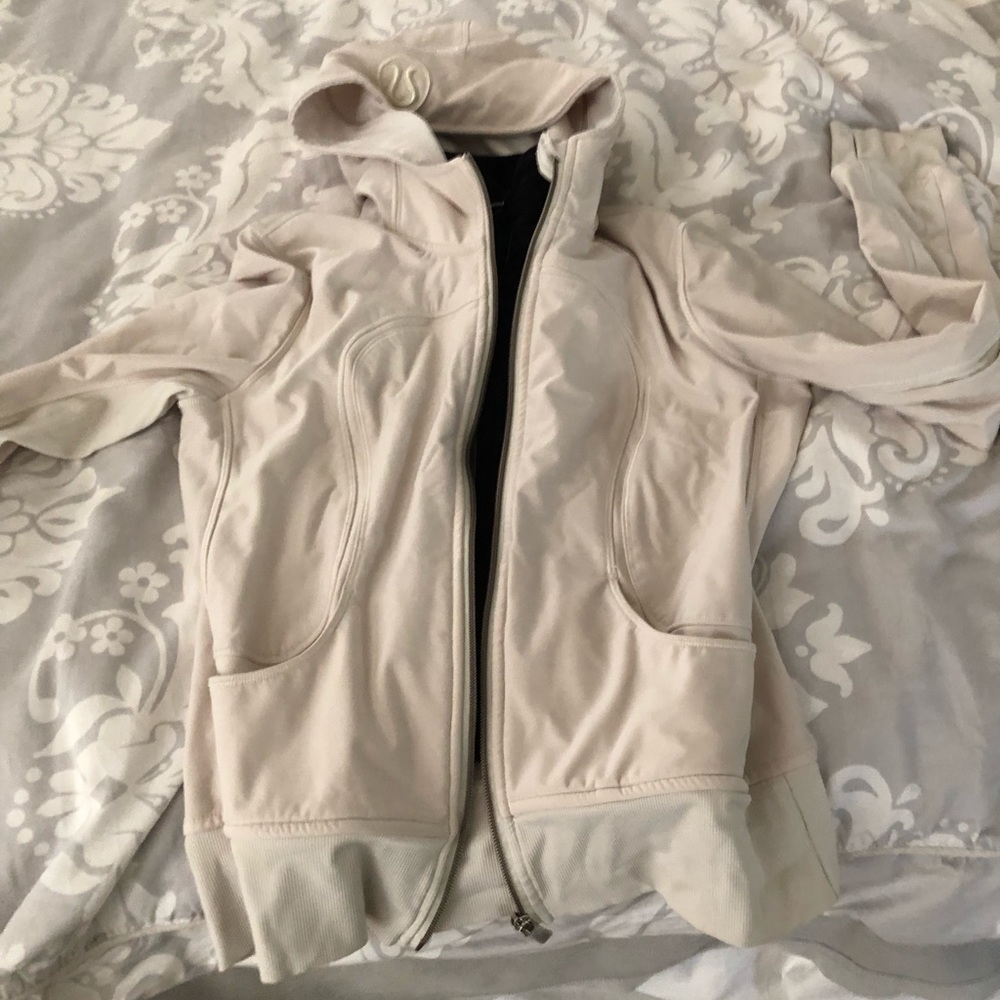 Lululemon jacket with removal vest